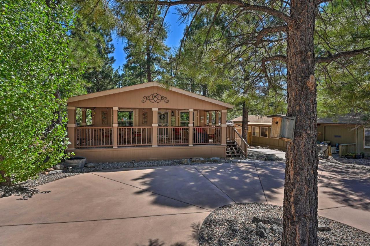 Munds Park Cabin Retreat With Deck And Fire Pit! Exterior foto